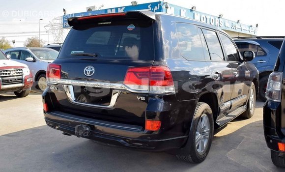 Comprar Importar Toyota Land Cruiser Preto Carro em Import - Dubai em Bengo Province Comprar Importar Toyota Land Cruiser Preto Carro em Import - Dubai em Bengo Province