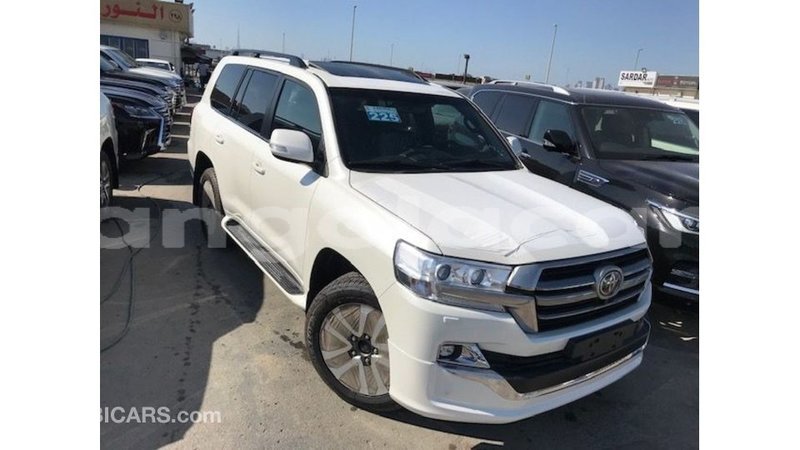 Big with watermark toyota land cruiser bengo province import dubai 6819