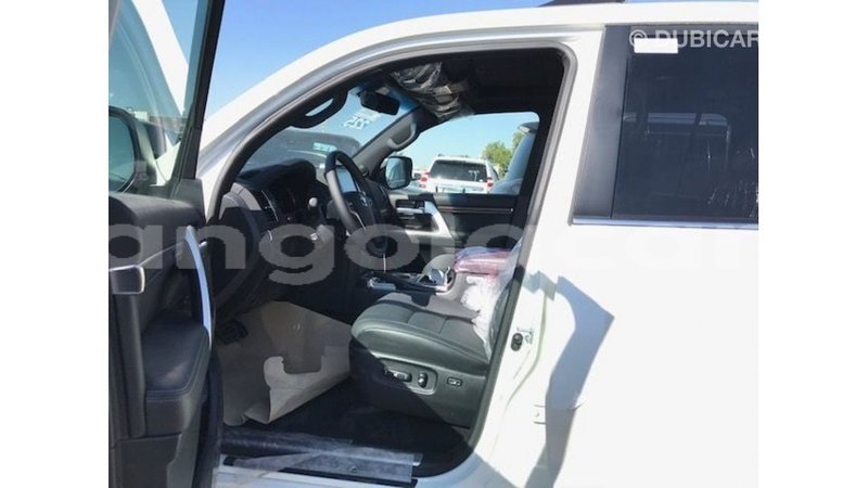 Big with watermark toyota land cruiser bengo province import dubai 6819