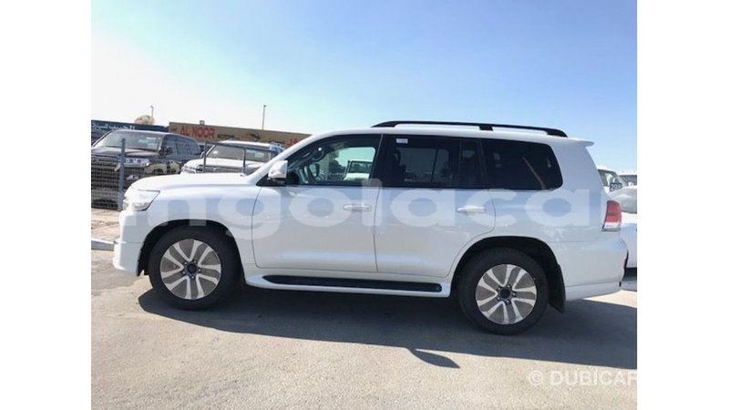 Big with watermark toyota land cruiser bengo province import dubai 6819