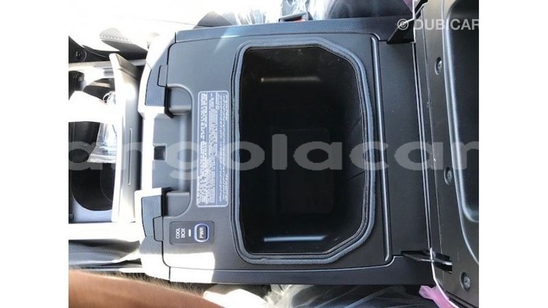 Big with watermark toyota land cruiser bengo province import dubai 6819