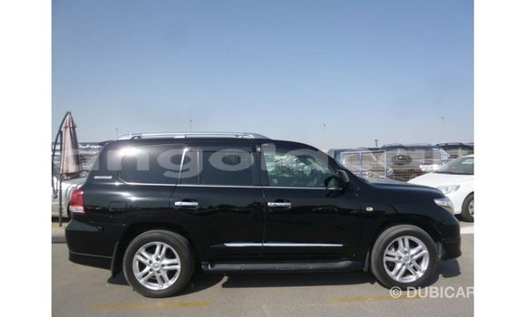 Acheter Import Voiture Toyota Land Cruiser Noir à Import - Dubai, Province de Bengo Acheter Import Voiture Toyota Land Cruiser Noir à Import - Dubai, Province de Bengo