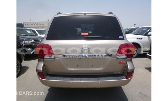 Comprar Importar Toyota Land Cruiser Outro Carro em Import - Dubai em Bengo Province Comprar Importar Toyota Land Cruiser Outro Carro em Import - Dubai em Bengo Province