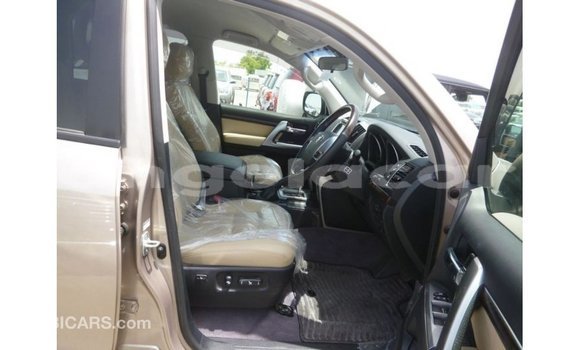 Comprar Importar Toyota Land Cruiser Outro Carro em Import - Dubai em Bengo Province Comprar Importar Toyota Land Cruiser Outro Carro em Import - Dubai em Bengo Province