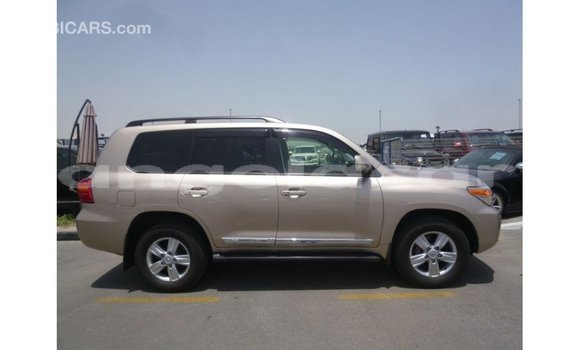 Comprar Importar Toyota Land Cruiser Outro Carro em Import - Dubai em Bengo Province Comprar Importar Toyota Land Cruiser Outro Carro em Import - Dubai em Bengo Province