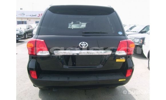 Acheter Import Voiture Toyota Land Cruiser Noir à Import - Dubai, Province de Bengo Acheter Import Voiture Toyota Land Cruiser Noir à Import - Dubai, Province de Bengo