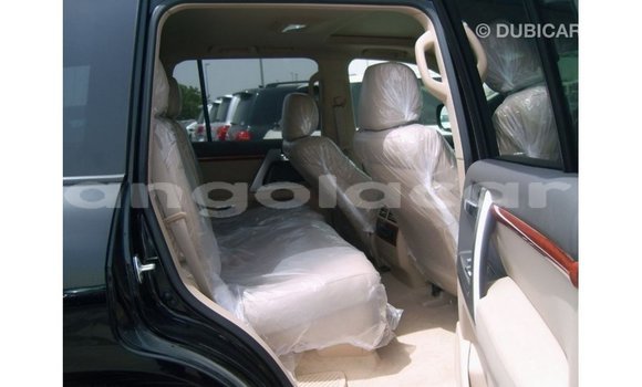 Acheter Import Voiture Toyota Land Cruiser Noir à Import - Dubai, Province de Bengo Acheter Import Voiture Toyota Land Cruiser Noir à Import - Dubai, Province de Bengo