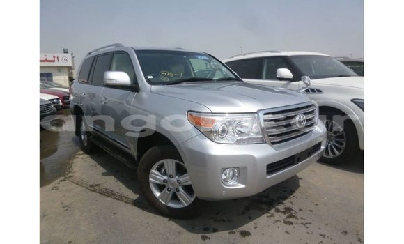 Acheter Import Voiture Toyota Land Cruiser Autre à Import - Dubai, Province de Bengo Acheter Import Voiture Toyota Land Cruiser Autre à Import - Dubai, Province de Bengo