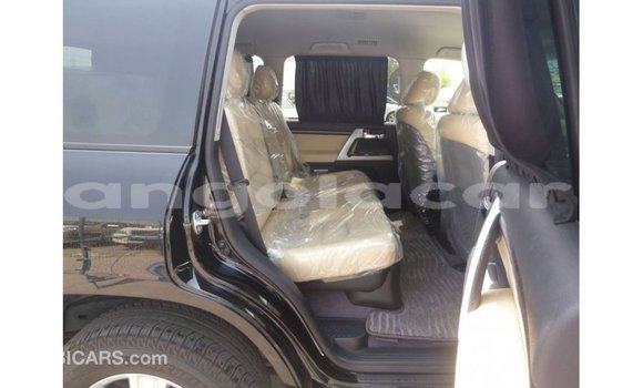 Comprar Importar Toyota Land Cruiser Preto Carro em Import - Dubai em Bengo Province Comprar Importar Toyota Land Cruiser Preto Carro em Import - Dubai em Bengo Province