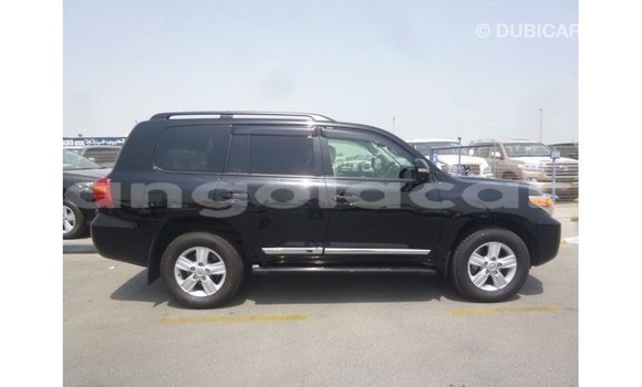 Comprar Importar Toyota Land Cruiser Preto Carro em Import - Dubai em Bengo Province Comprar Importar Toyota Land Cruiser Preto Carro em Import - Dubai em Bengo Province