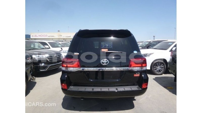 Big with watermark toyota land cruiser bengo province import dubai 6840