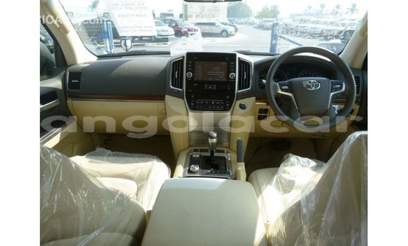 Acheter Import Voiture Toyota Land Cruiser Noir à Import - Dubai, Province de Bengo Acheter Import Voiture Toyota Land Cruiser Noir à Import - Dubai, Province de Bengo