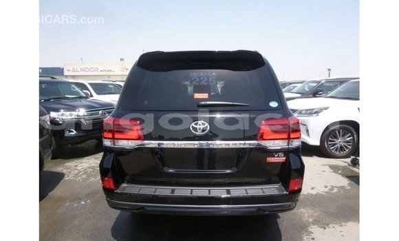 Comprar Importar Toyota Land Cruiser Preto Carro em Import - Dubai em Bengo Province Comprar Importar Toyota Land Cruiser Preto Carro em Import - Dubai em Bengo Province