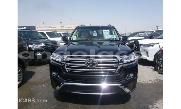Comprar Importar Toyota Land Cruiser Preto Carro em Import - Dubai em Bengo Province Comprar Importar Toyota Land Cruiser Preto Carro em Import - Dubai em Bengo Province