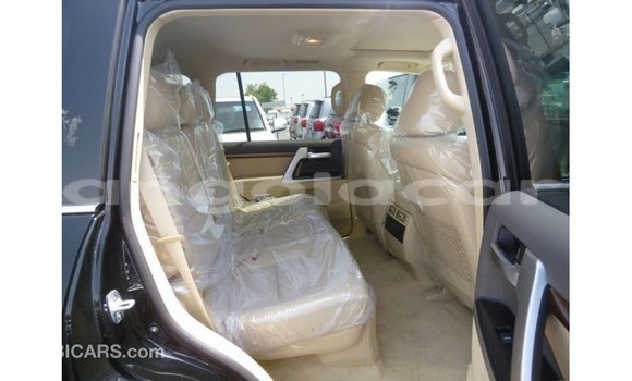 Comprar Importar Toyota Land Cruiser Preto Carro em Import - Dubai em Bengo Province Comprar Importar Toyota Land Cruiser Preto Carro em Import - Dubai em Bengo Province