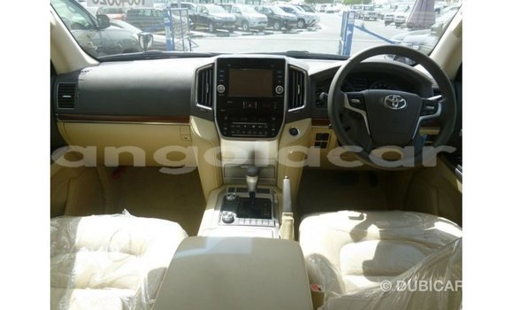 Comprar Importar Toyota Land Cruiser Preto Carro em Import - Dubai em Bengo Province Comprar Importar Toyota Land Cruiser Preto Carro em Import - Dubai em Bengo Province