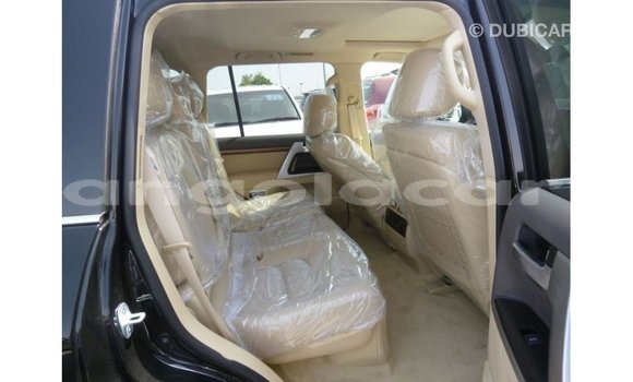 Comprar Importar Toyota Land Cruiser Preto Carro em Import - Dubai em Bengo Province Comprar Importar Toyota Land Cruiser Preto Carro em Import - Dubai em Bengo Province