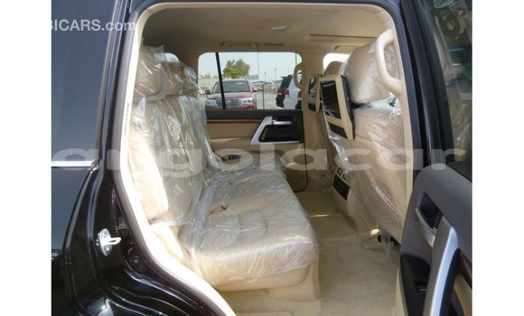 Comprar Importar Toyota Land Cruiser Preto Carro em Import - Dubai em Bengo Province Comprar Importar Toyota Land Cruiser Preto Carro em Import - Dubai em Bengo Province