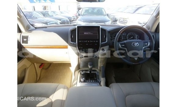 Comprar Importar Toyota Land Cruiser Preto Carro em Import - Dubai em Bengo Province Comprar Importar Toyota Land Cruiser Preto Carro em Import - Dubai em Bengo Province