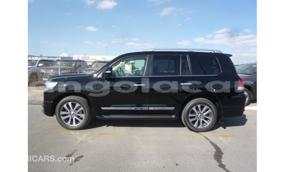Comprar Importar Toyota Land Cruiser Preto Carro em Import - Dubai em Bengo Province Comprar Importar Toyota Land Cruiser Preto Carro em Import - Dubai em Bengo Province
