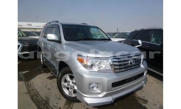 Acheter Import Voiture Toyota Land Cruiser Autre à Import - Dubai, Province de Bengo Acheter Import Voiture Toyota Land Cruiser Autre à Import - Dubai, Province de Bengo