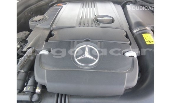 Comprar Importar Mercedes-Benz 200 Outro Carro em Import - Dubai em Bengo Province Comprar Importar Mercedes-Benz 200 Outro Carro em Import - Dubai em Bengo Province