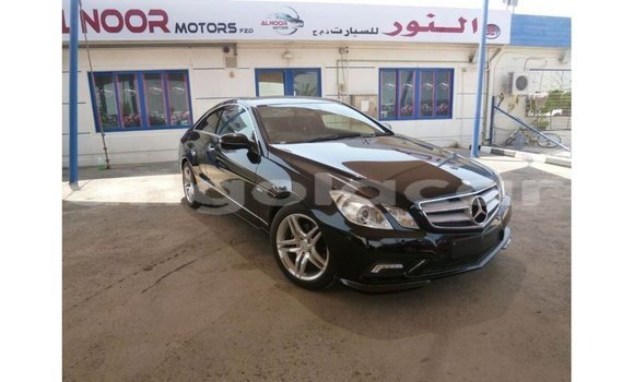 Acheter Import Voiture Mercedes-Benz 250 Noir à Import - Dubai, Province de Bengo Acheter Import Voiture Mercedes-Benz 250 Noir à Import - Dubai, Province de Bengo