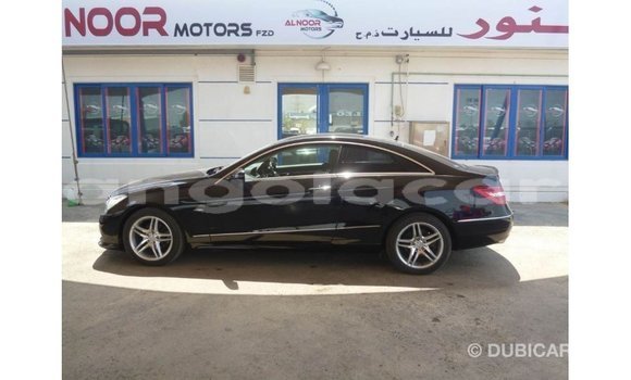 Acheter Import Voiture Mercedes-Benz 250 Noir à Import - Dubai, Province de Bengo Acheter Import Voiture Mercedes-Benz 250 Noir à Import - Dubai, Province de Bengo