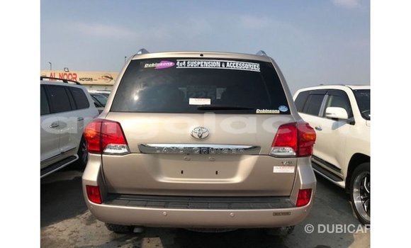 Comprar Importar Toyota Land Cruiser Outro Carro em Import - Dubai em Bengo Province Comprar Importar Toyota Land Cruiser Outro Carro em Import - Dubai em Bengo Province