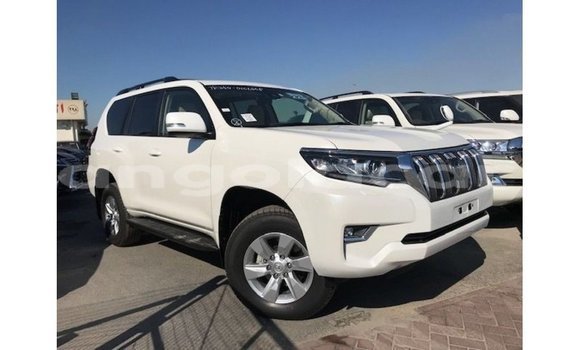 Comprar Importar Toyota Prado Branco Carro em Import - Dubai em Bengo Province Comprar Importar Toyota Prado Branco Carro em Import - Dubai em Bengo Province