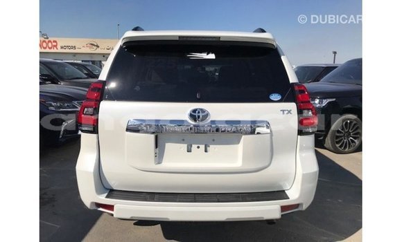 Comprar Importar Toyota Prado Branco Carro em Import - Dubai em Bengo Province Comprar Importar Toyota Prado Branco Carro em Import - Dubai em Bengo Province