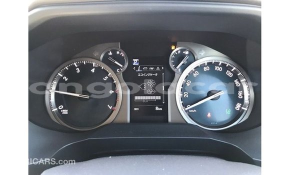 Comprar Importar Toyota Prado Branco Carro em Import - Dubai em Bengo Province Comprar Importar Toyota Prado Branco Carro em Import - Dubai em Bengo Province