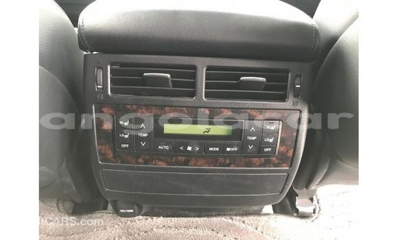 Comprar Importar Toyota Land Cruiser Branco Carro em Import - Dubai em Bengo Province Comprar Importar Toyota Land Cruiser Branco Carro em Import - Dubai em Bengo Province