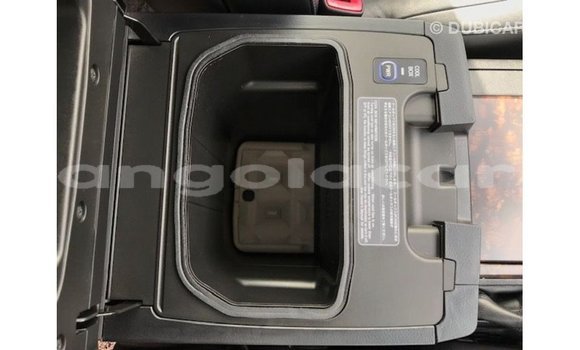 Comprar Importar Toyota Land Cruiser Branco Carro em Import - Dubai em Bengo Province Comprar Importar Toyota Land Cruiser Branco Carro em Import - Dubai em Bengo Province