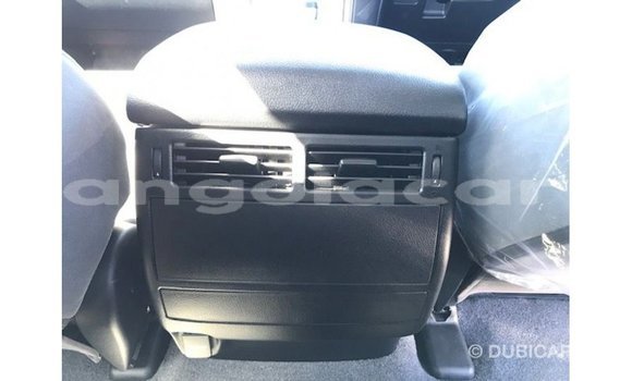 Acheter Import Voiture Toyota Land Cruiser Blanc à Import - Dubai, Province de Bengo Acheter Import Voiture Toyota Land Cruiser Blanc à Import - Dubai, Province de Bengo