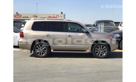 Acheter Import Voiture Toyota Land Cruiser Autre à Import - Dubai, Province de Bengo Acheter Import Voiture Toyota Land Cruiser Autre à Import - Dubai, Province de Bengo
