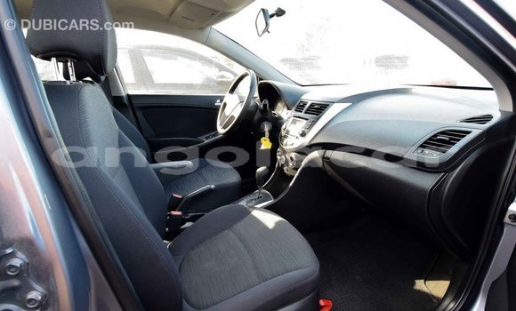 Buy Import Hyundai Accent Other Car in Import - Dubai in Bengo Province Buy Import Hyundai Accent Other Car in Import - Dubai in Bengo Province