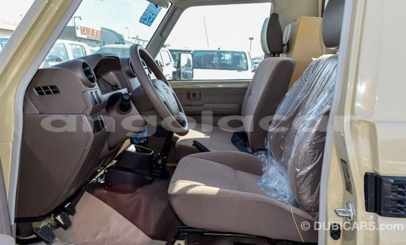 Comprar Importar Toyota Land Cruiser Bege Carro em Import - Dubai em Bengo Province Comprar Importar Toyota Land Cruiser Bege Carro em Import - Dubai em Bengo Province