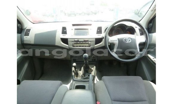 Buy Import Toyota Hilux Black Car in Import - Dubai in Bengo Province Buy Import Toyota Hilux Black Car in Import - Dubai in Bengo Province