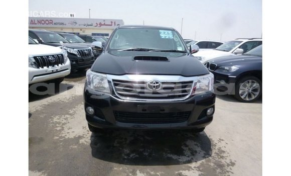 Buy Import Toyota Hilux Black Car in Import - Dubai in Bengo Province Buy Import Toyota Hilux Black Car in Import - Dubai in Bengo Province