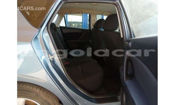 Comprar Importar Mazda 3 Azul Carro em Import - Dubai em Bengo Province Comprar Importar Mazda 3 Azul Carro em Import - Dubai em Bengo Province