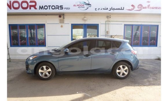 Comprar Importar Mazda 3 Azul Carro em Import - Dubai em Bengo Province Comprar Importar Mazda 3 Azul Carro em Import - Dubai em Bengo Province