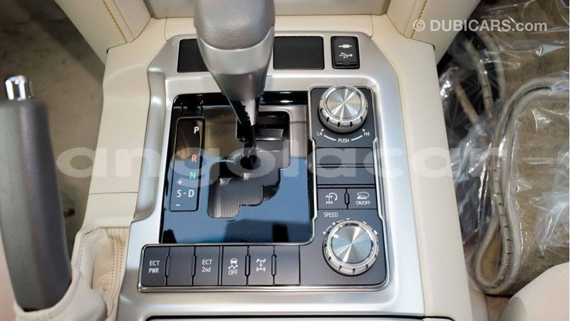 Big with watermark toyota land cruiser bengo province import dubai 6884