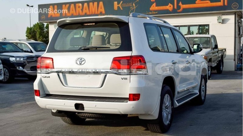 Big with watermark toyota land cruiser bengo province import dubai 6884