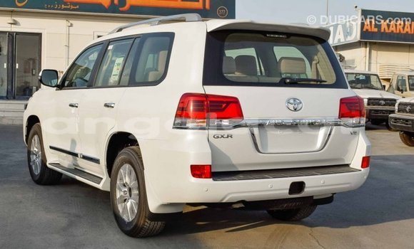 Buy Import Toyota Land Cruiser White Car in Import - Dubai in Bengo Province Buy Import Toyota Land Cruiser White Car in Import - Dubai in Bengo Province