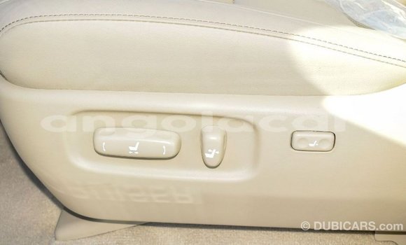 Buy Import Toyota Land Cruiser Black Car in Import - Dubai in Bengo Province Buy Import Toyota Land Cruiser Black Car in Import - Dubai in Bengo Province