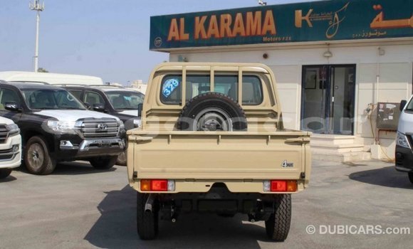 Acheter Import Voiture Toyota Land Cruiser Beige à Import - Dubai, Province de Bengo Acheter Import Voiture Toyota Land Cruiser Beige à Import - Dubai, Province de Bengo