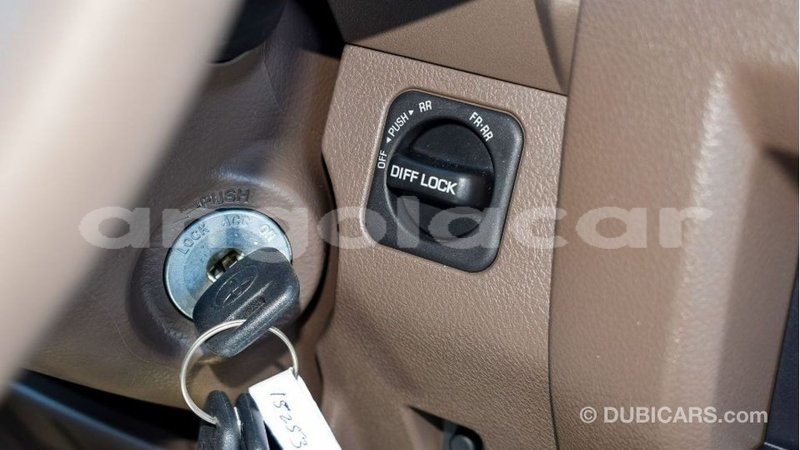 Big with watermark toyota land cruiser bengo province import dubai 6897