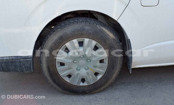 Comprar Importar Toyota Hiace Branco Carro em Import - Dubai em Bengo Province Comprar Importar Toyota Hiace Branco Carro em Import - Dubai em Bengo Province
