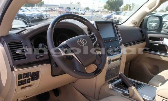 Buy Import Toyota Land Cruiser White Car in Import - Dubai in Bengo Province Buy Import Toyota Land Cruiser White Car in Import - Dubai in Bengo Province